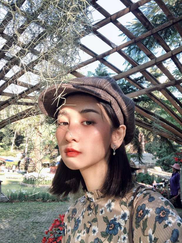 Nữ dẫn đoàn hiếm có khó tìm của U23 Việt Nam tại giải châu Á: Nhan sắc nữ thần, hotgirl trên Instagram-7