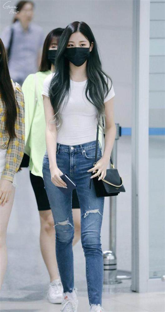Jisoo và dàn mỹ nhân Hàn khoe dáng chuẩn với quần jeans bó sát-4