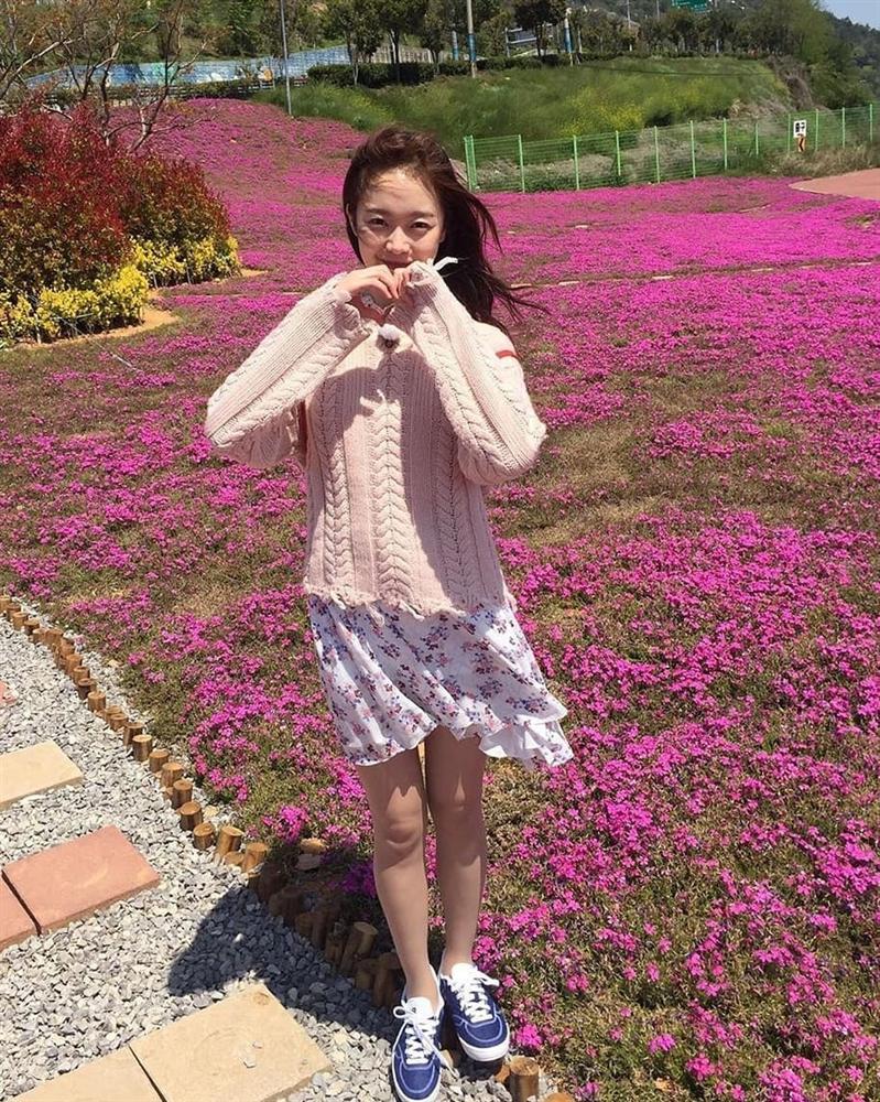 2 thành viên nữ Running Man ngoài đời đều có gu ăn mặc giản dị-14