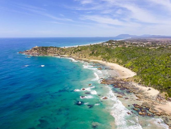 Thêm loạt ảnh Before/After chứng minh sự tàn khốc của đại hoạ cháy rừng nước Úc: Khắp nơi ngập trong khói, địa điểm du lịch bị huỷ hoại hàng loạt-7