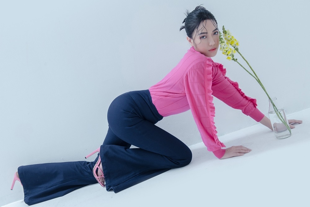 Diệu Nhi mặc kín vẫn sexy-3