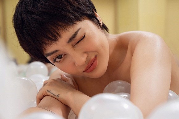 Bảo Anh sexy đến từng centimet trong bộ ảnh đầu năm-3