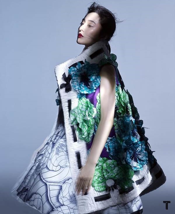 Phạm Băng Băng cực chất, hở ngực táo bạo trên tạp chí đầu năm-13