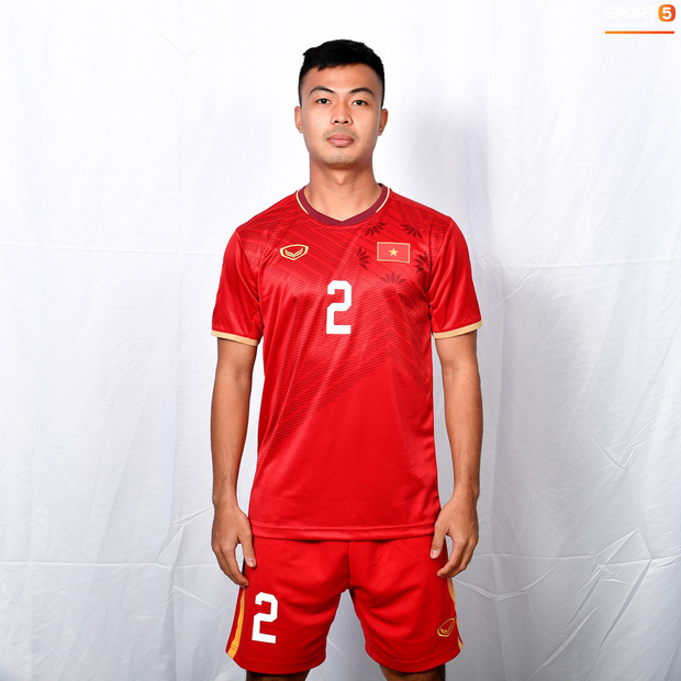 Cầu thủ U23 Việt Nam hoá hotboy ảnh thẻ trước thềm trận ra quân gặp U23 UAE-3