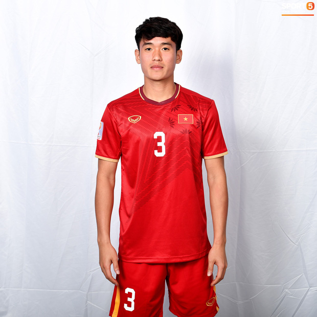 Cầu thủ U23 Việt Nam hoá hotboy ảnh thẻ trước thềm trận ra quân gặp U23 UAE-4