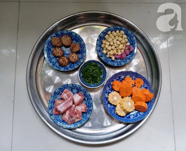 Tết này mẹ tôi có món canh sườn ngọt thơm, ai ăn cũng khen xuýt xoa-2