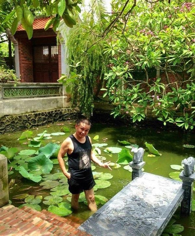 Tài sản kếch xù nhưng 2 danh hài Hoài Linh, Xuân Hinh ngoài đời lại sống thế này-20