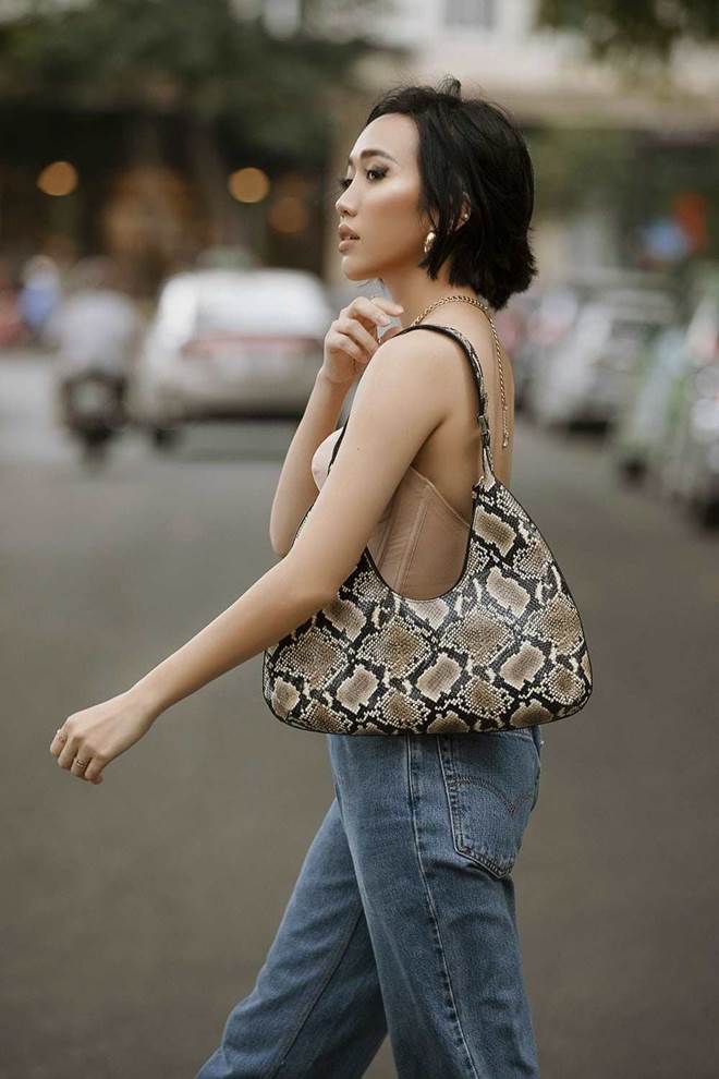 Suốt ngày mặc đồ giấu dáng, đâu ngờ vòng 3 của Diệu Nhi cực tròn đầy khi diện quần bó sát-3