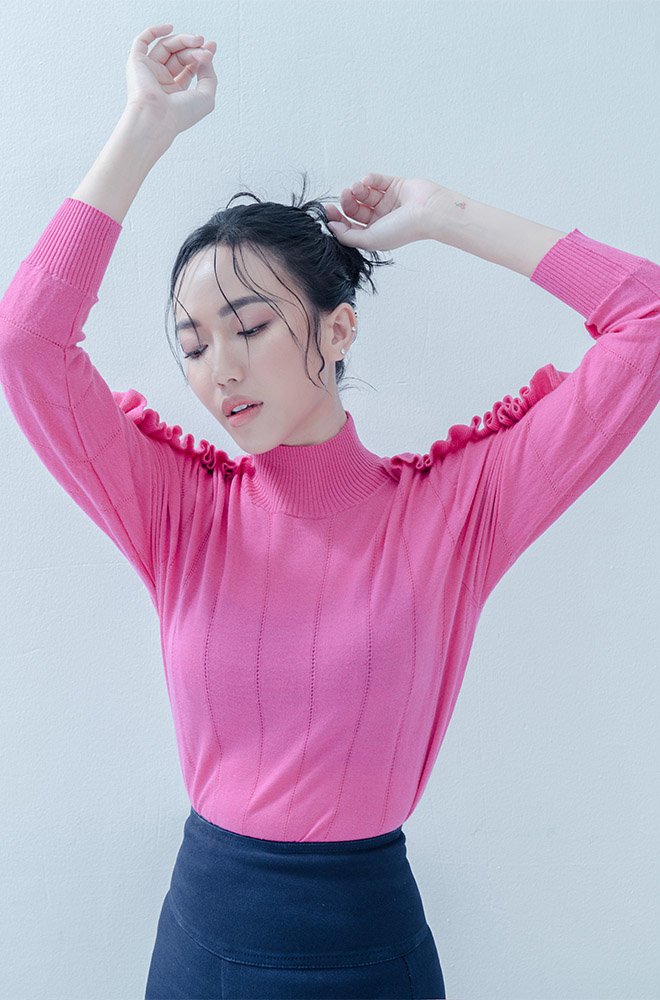 Suốt ngày mặc đồ giấu dáng, đâu ngờ vòng 3 của Diệu Nhi cực tròn đầy khi diện quần bó sát-13