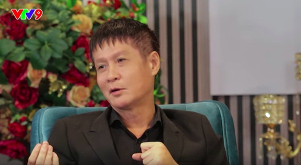 Đạo diễn Lê Hoàng lại vỗ mặt ở showbiz: Nhiều MC không có gì đáng quan tâm ngoài chuyện đời tư-1