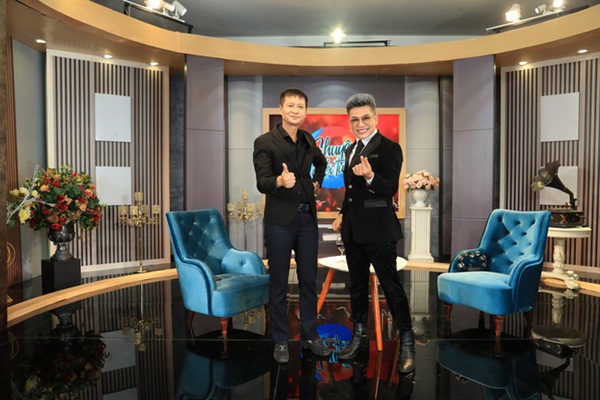 Đạo diễn Lê Hoàng lại vỗ mặt ở showbiz: Nhiều MC không có gì đáng quan tâm ngoài chuyện đời tư-4