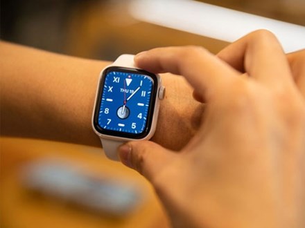 Apple bị tố ăn cắp công nghệ trên Apple Watch