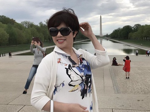 Nhan sắc bạn gái Á hậu kém Chí Trung 17 tuổi-9