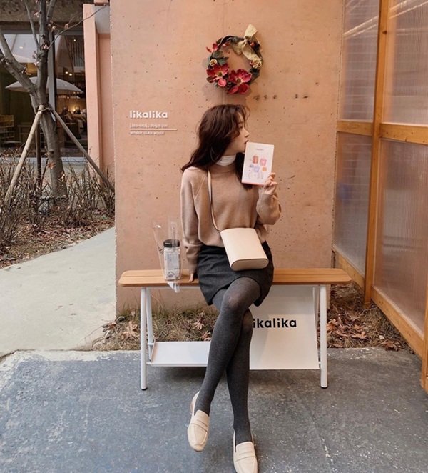 Sắm quanh 6 mẫu giày dưới đây là bạn có thể yên tâm mặc đẹp từng centimet Tết này rồi!-12