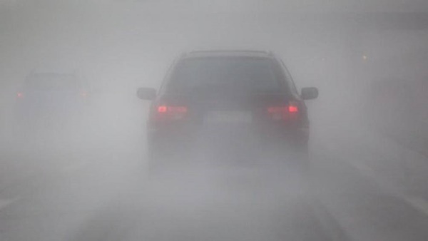 Những điều sống còn cần biết khi lái xe gặp phải sương mù-9