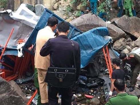 Tai nạn nghiêm trọng khiến 3 công nhân tử vong nhưng chủ doanh nghiệp lại đăng tải dòng trạng thái xót của gây phẫn nộ-2