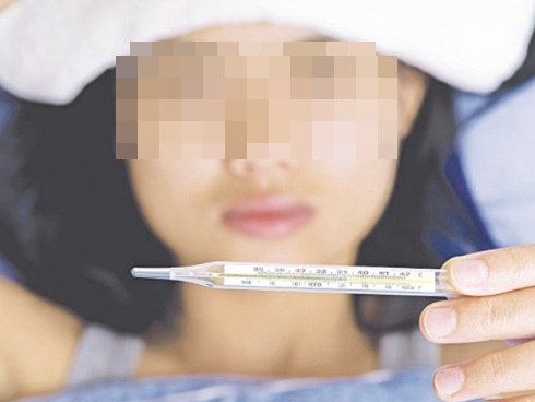 Phát hiện ung thư gan ở độ tuổi 42, hai vợ chồng gục khóc khi nghe bác sĩ nói lý do xuất phát từ một sai lầm khi dùng đũa-5