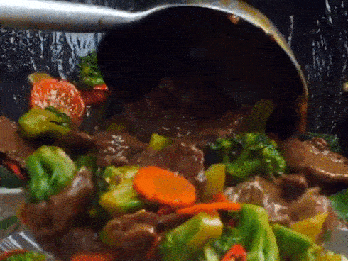 Đầu bếp bật mí cách xào thịt bò mềm, thơm ngon khó cưỡng