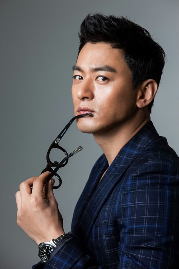 Sốc: Lộ tin nhắn Jang Dong Gun vụng trộm, đi săn gái trẻ dù đã có vợ con?-9