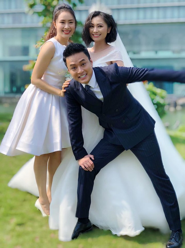 Những hình ảnh đẹp hơn phim phía sau đám cưới của Hoa hồng trên ngực trái-3