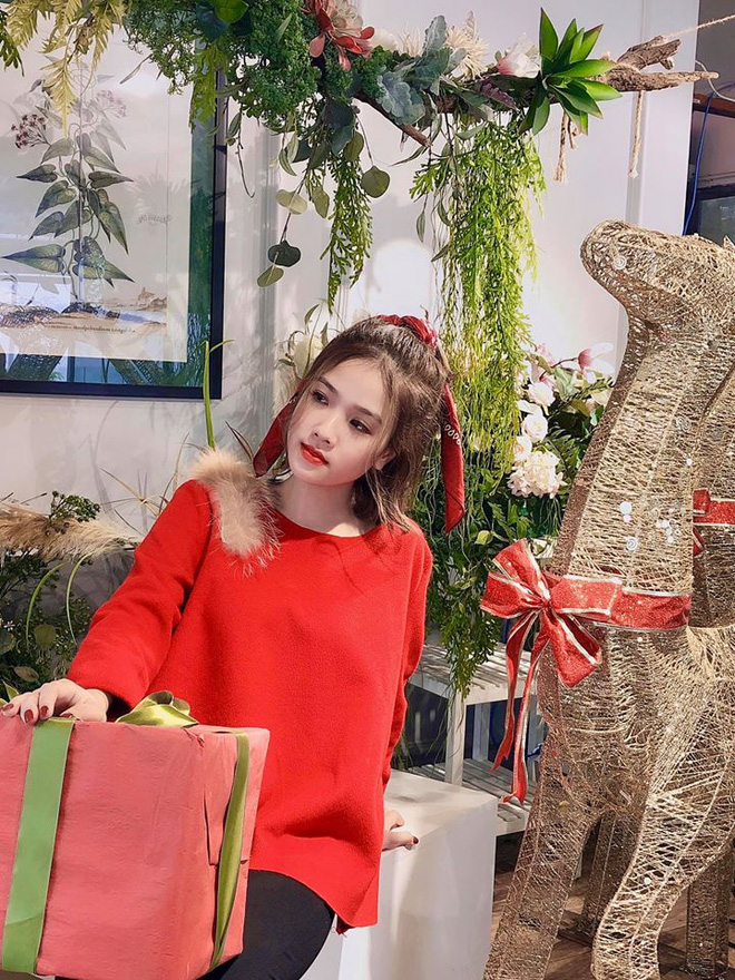 Cô chủ tiệm nail Huyền My bỗng dưng thân thiết với bạn gái Hà Đức Chinh: Gái xinh toàn chơi với nhau hay có gì đặc biệt nhỉ?-4