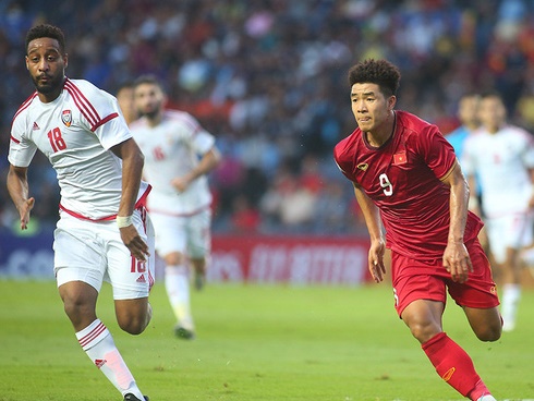 Hà Đức Chinh và bạn gái lọt top couple tình tứ trên MXH: Chàng thoải mái nói lời yêu, nàng hãnh diện gọi người hùng của em-6