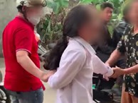 Phụ huynh vây bắt nữ sinh đánh con mình khiến CĐM chia làm 2 phe tranh cãi gay gắt