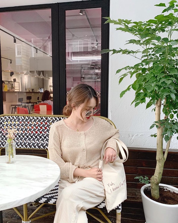 Xuân sang dừ đi 1 tuổi nhưng áp dụng 4 tips diện đồ sau đảm bảo chị em vẫn được khen trẻ hẳn ra-1