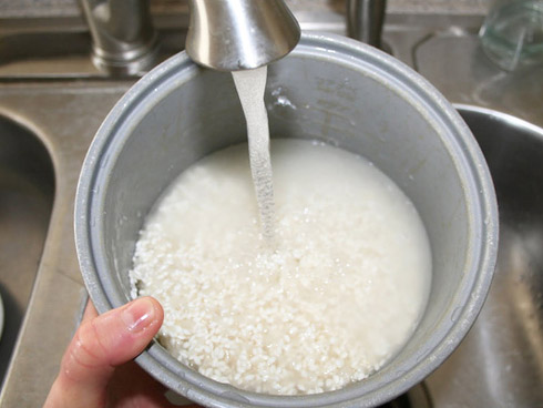 Những tuyệt chiêu giúp chị em dọn nhà dịp Tết nhanh chóng, hiệu quả, đỡ vất vả mấy phần-3