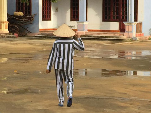 Kẻ sát hại hàng xóm vì không được yêu con gái nạn nhân đã chuẩn bị sẵn dao trước khi nói chuyện-2