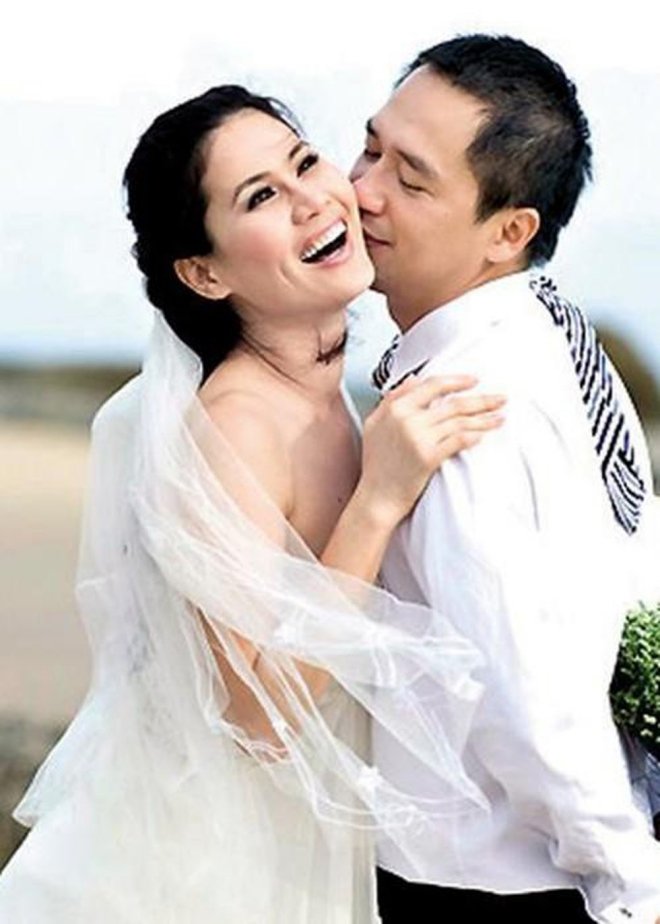 Sau 10 năm, Thân Thúy Hà bất ngờ tiết lộ mối quan hệ thực sự với chị của chồng cũ-1