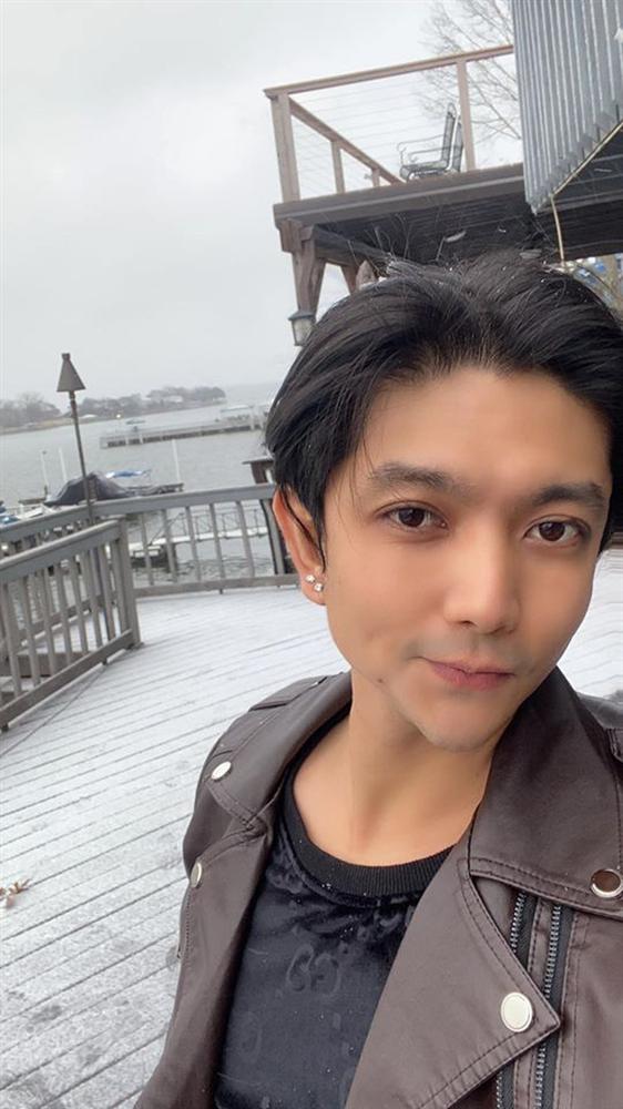 Tim tiếp tục gây sốc với chiếc cằm ngày càng nhọn hoắt, gương mặt khác lạ khó nhận ra hậu giảm gần 20kg-2