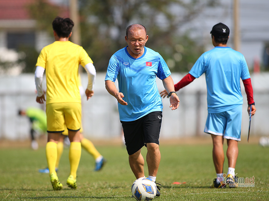 HLV Park Hang Seo ra lệnh đặc biệt với U23 Việt Nam-2