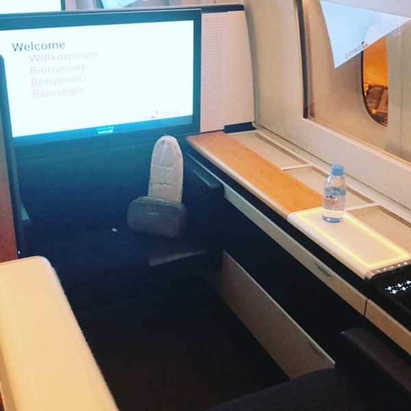 Khám phá những chuyến bay đắt đỏ chỉ dành cho giới siêu giàu-6