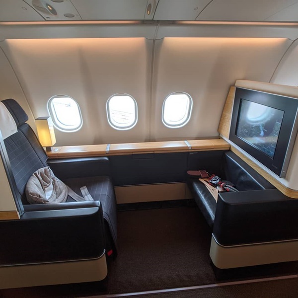 Khám phá những chuyến bay đắt đỏ chỉ dành cho giới siêu giàu-8