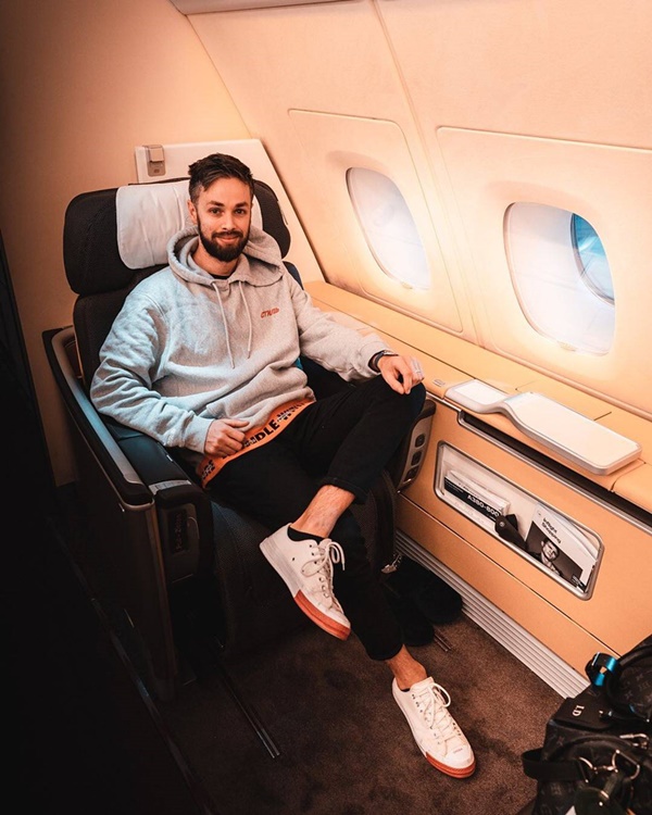 Khám phá những chuyến bay đắt đỏ chỉ dành cho giới siêu giàu-16