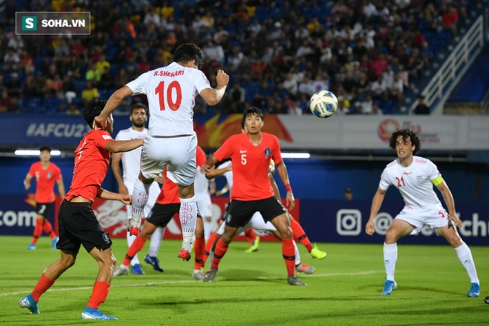 Lại thắng hú vía, Hàn Quốc khiến Trung Quốc đau hơn hoạn vì bàn thua phút cuối-2