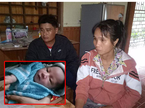 Xót xa bé gái sơ sinh tật nguyền bị mẹ giấu trong đống gạch ở cổng chùa-5