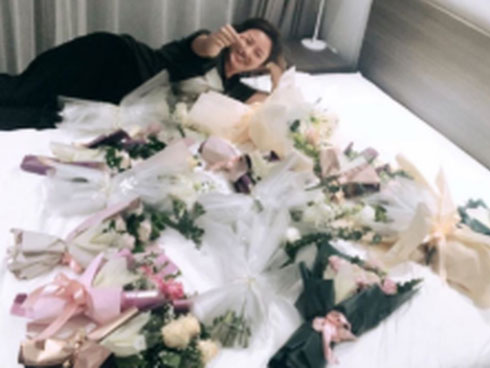 Văn Mai Hương đăng ảnh du lịch bên bạn trai-9