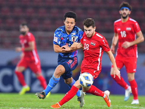 CĐV Nhật Bản phẫn nộ, đòi tống cổ HLV sau khi đội nhà bị loại ê chề-2