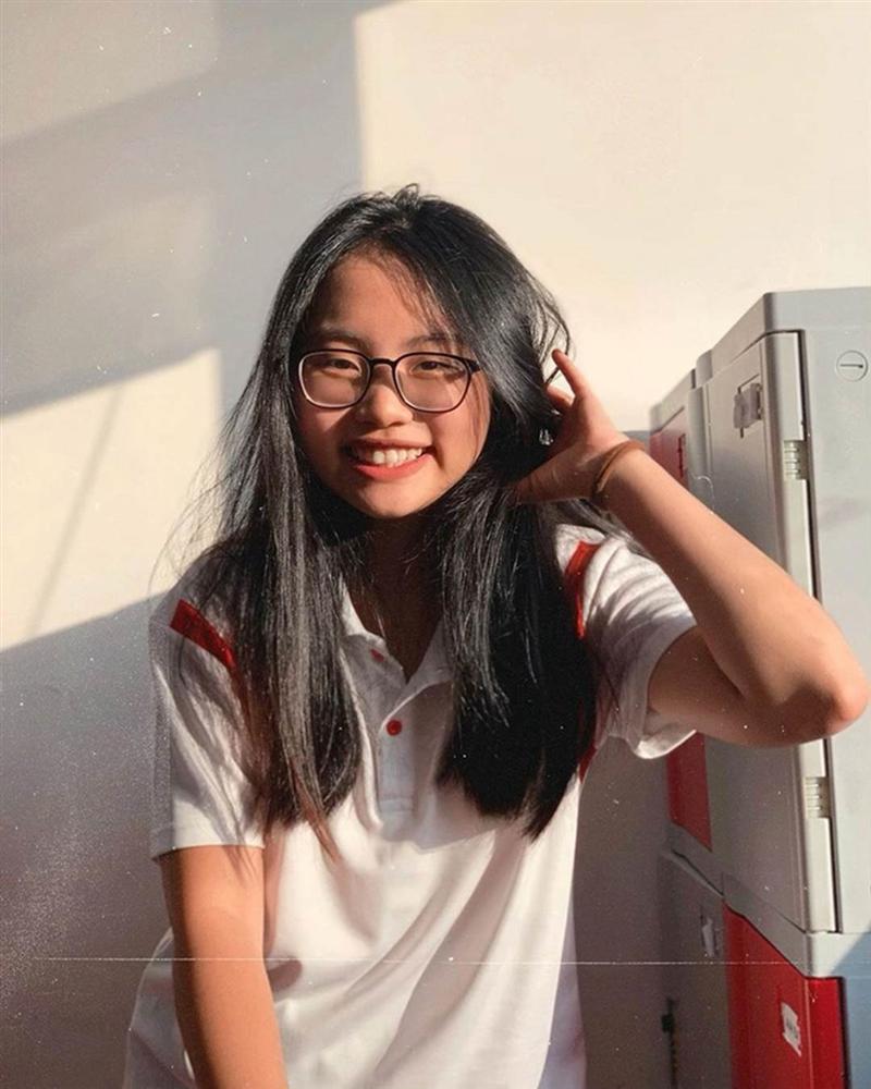 Phương Mỹ Chi trưởng thành ở tuổi 17-6