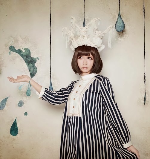 Nam ca sĩ 43 tuổi có sở thích hoá trang thành thiếu nữ-3