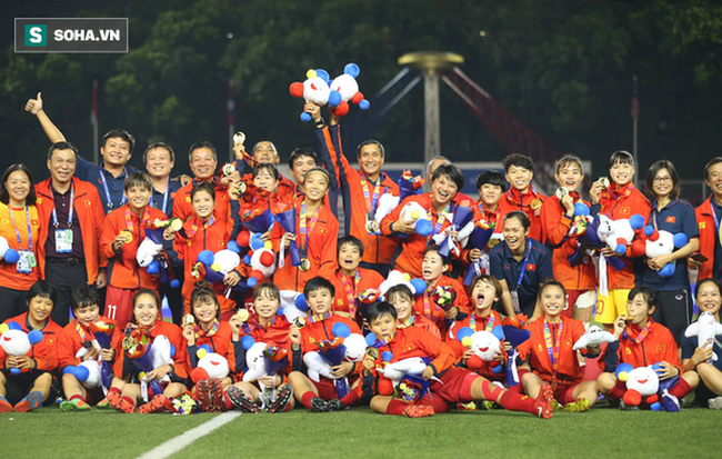 Gây phản cảm, nhà tài trợ đến trao 500 triệu đồng song nữ Việt Nam nhất quyết từ chối-1