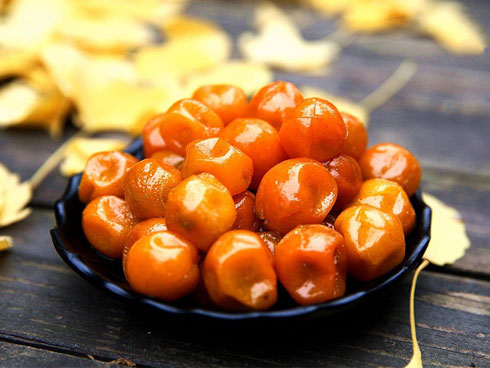 Chuyện lạ Hà thành, nhà giàu gom đồ bỏ đi làm mứt Tết đãi khách-4