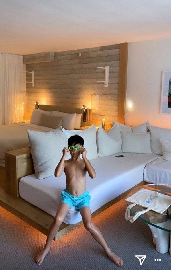 Subeo càng lớn càng thể hiện 1 nét tính cách đặc biệt, không ai tin đây là con nhà đại gia-9