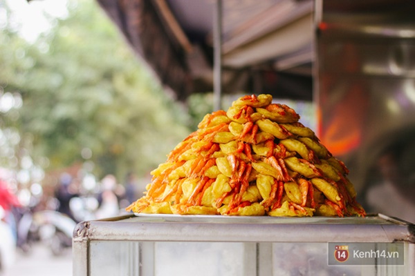 Lên sóng CNN, bánh tôm hồ Tây có gì mà tạo nét riêng ẩm thực Hà thành, thu hút bạn bè thế giới đến vậy?-10