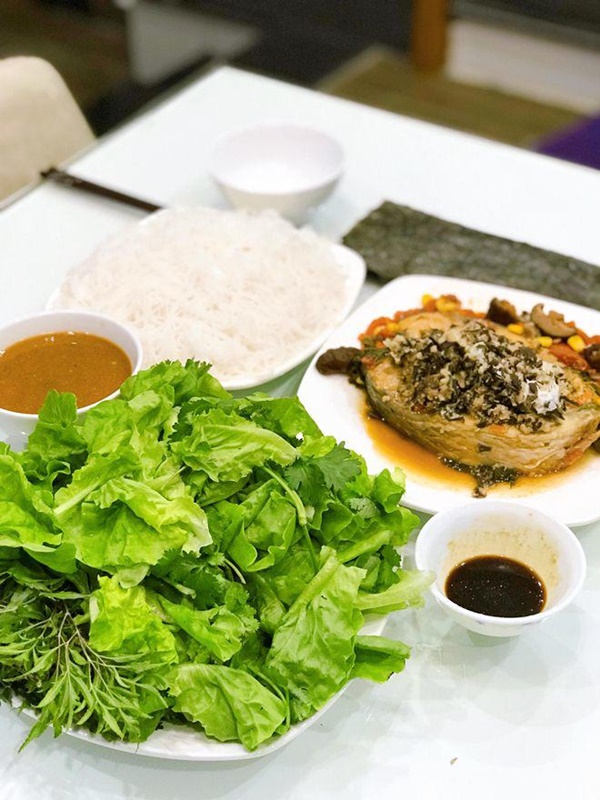 9x khoe mâm cơm cúng ông Táo, món vừa lạ vừa ngon, ai nhìn cũng khen-11