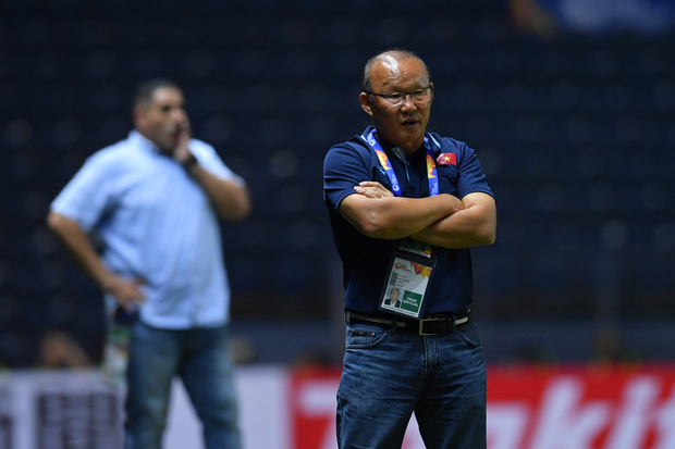 U23 Việt Nam đã nghèo còn gặp cái eo: Nguy cơ mất hậu vệ trái số 1 trước trận quyết đấu với Triều Tiên-2