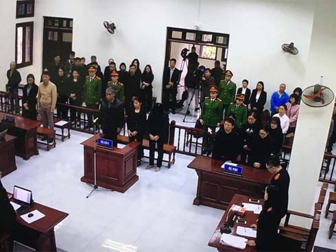 Xét xử vụ bé trai trường Gateway tử vong: Bà Nguyễn Bích Quy cho rằng mức án quá cao, bản thân không làm gì hổ thẹn lương tâm-3