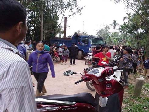 Xót xa trước hoàn cảnh bé trai lớp 4 tử vong trên đường đi học về do tai nạn: Bố đang thụ án trong tù vì giết mẹ-3